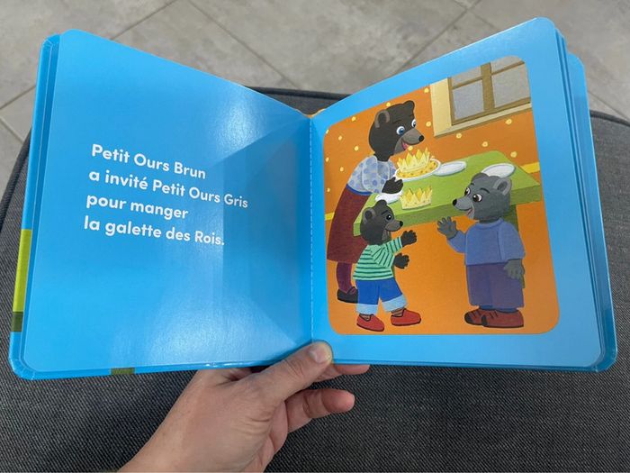 Petit Ours Brun mange la galette des Rois - photo numéro 2