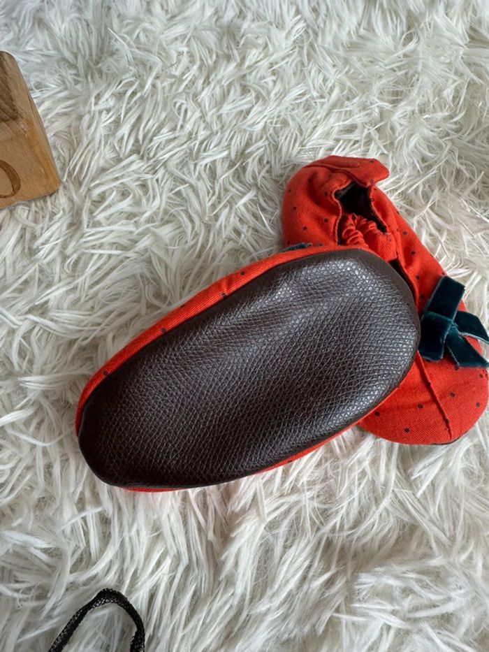 Paire de chaussures bébé taille 19 Georges & Rosalie - photo numéro 3