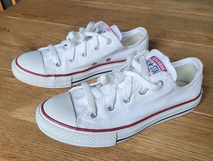 Baskets CONVERSE taille 34