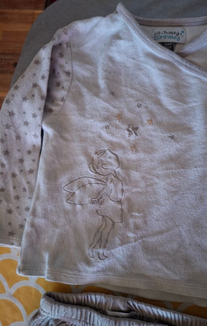 Pyjama - photo numéro 2