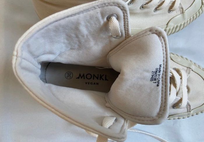 Paire de baskets montantes végan couleur crème Monki pointure 36 - photo numéro 8