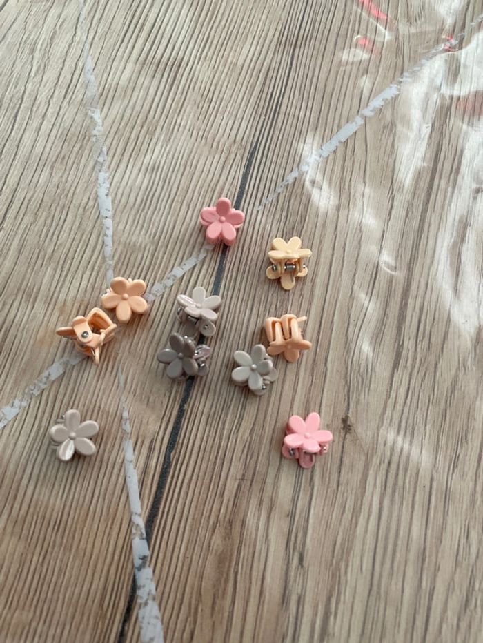 Lot de 10 petits pince fleur n°69