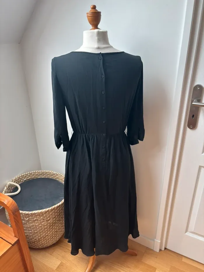 🖤 Robe midi noire en soie – Tara Jarmon – T40 - photo numéro 9