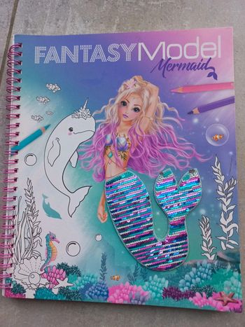 Livre de coloriage Fantasy modal mermaid