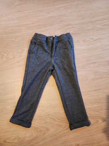 Pantalon bien habillé