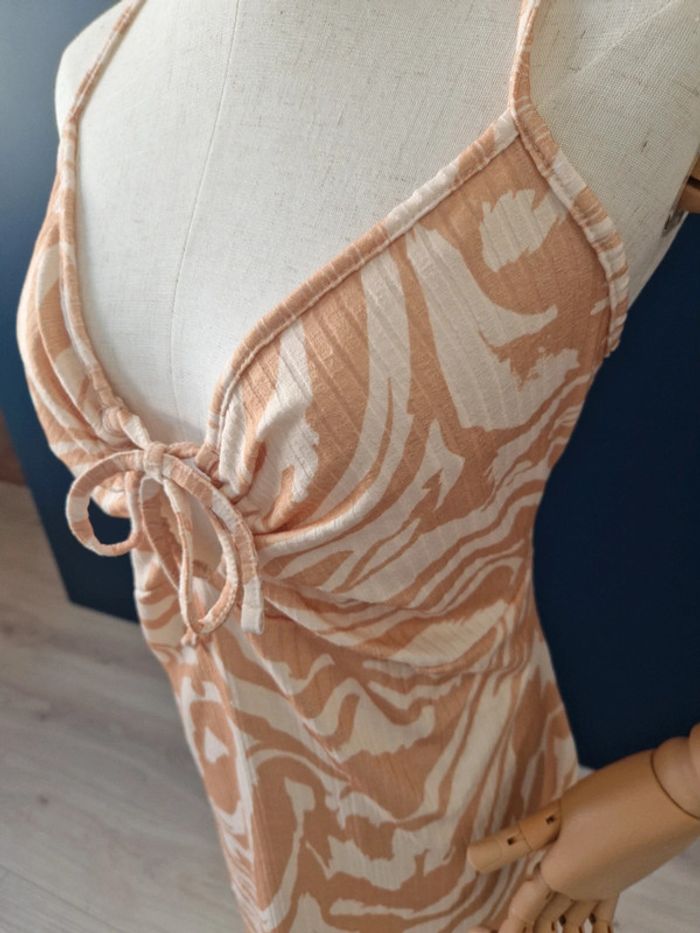 🌸 Robe H&M – Taille XL – Neuve avec étiquette - photo numéro 3