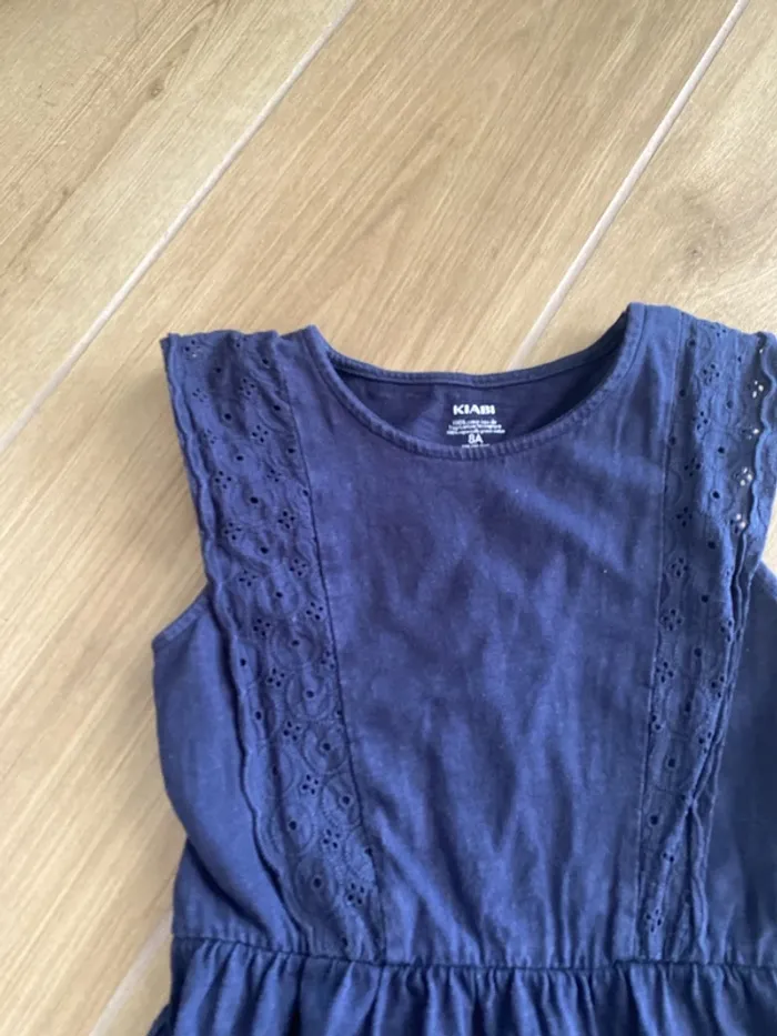 Robe légère bleu à petit volant kiabi 8 ans 🌸 - photo numéro 2