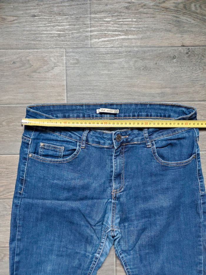 Jeans stretch taille 44 bon état - photo numéro 2