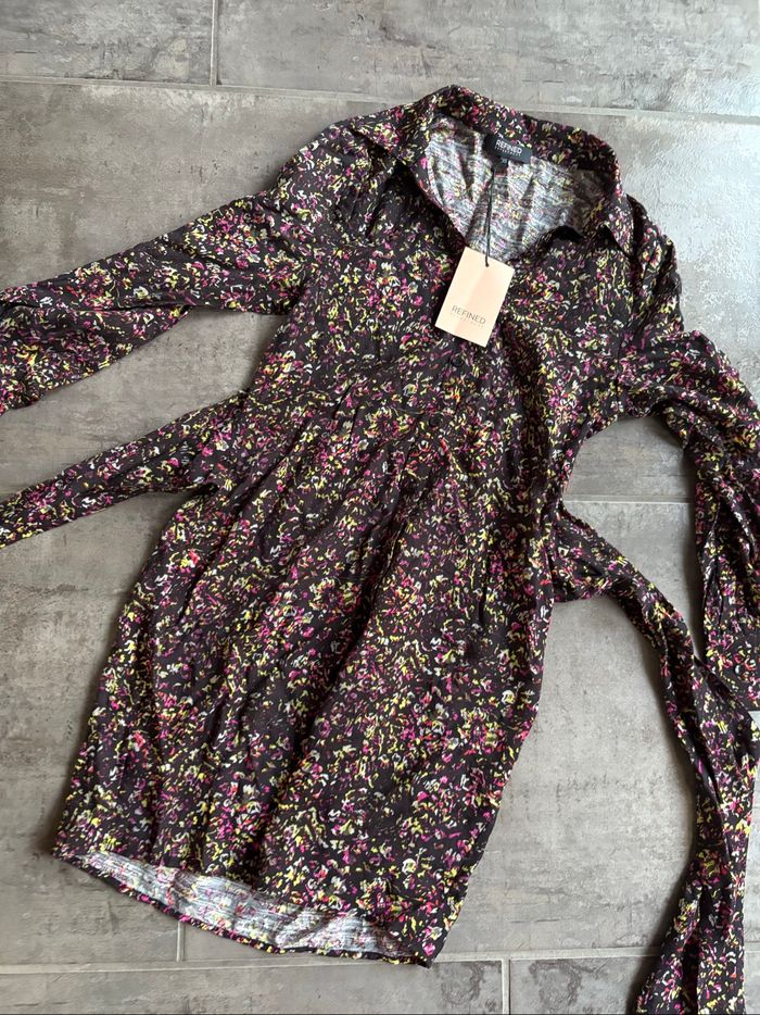 Robe Refined Department neuve avec étiquette