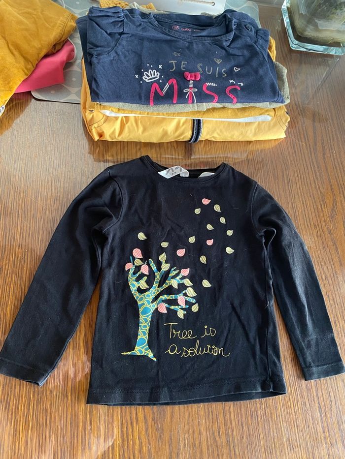 Lot de vêtement en 3 ans fille - photo numéro 3