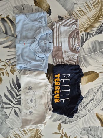 Lot de 4 T-shirt manches longues