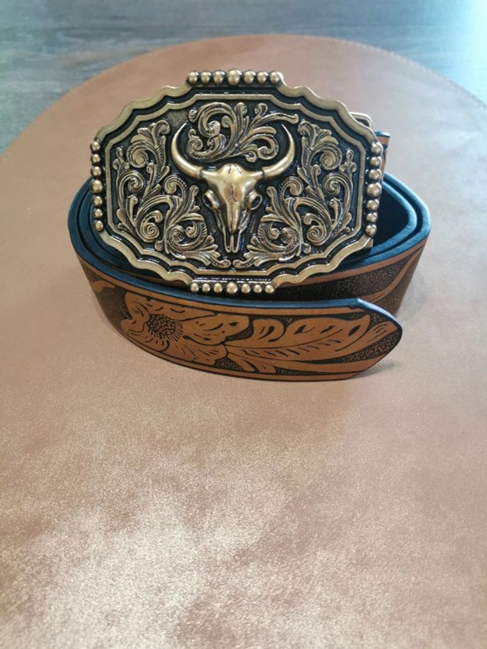 Ceinture de cowboy country taureau dorée