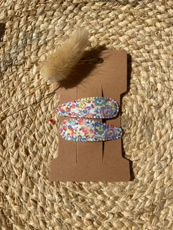 2 barrettes clips enfants petites fleurs rose