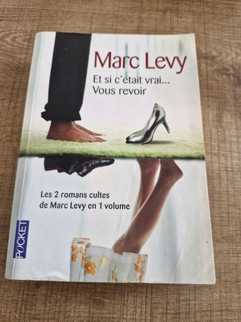 Livre dédicacé Marc Levy
