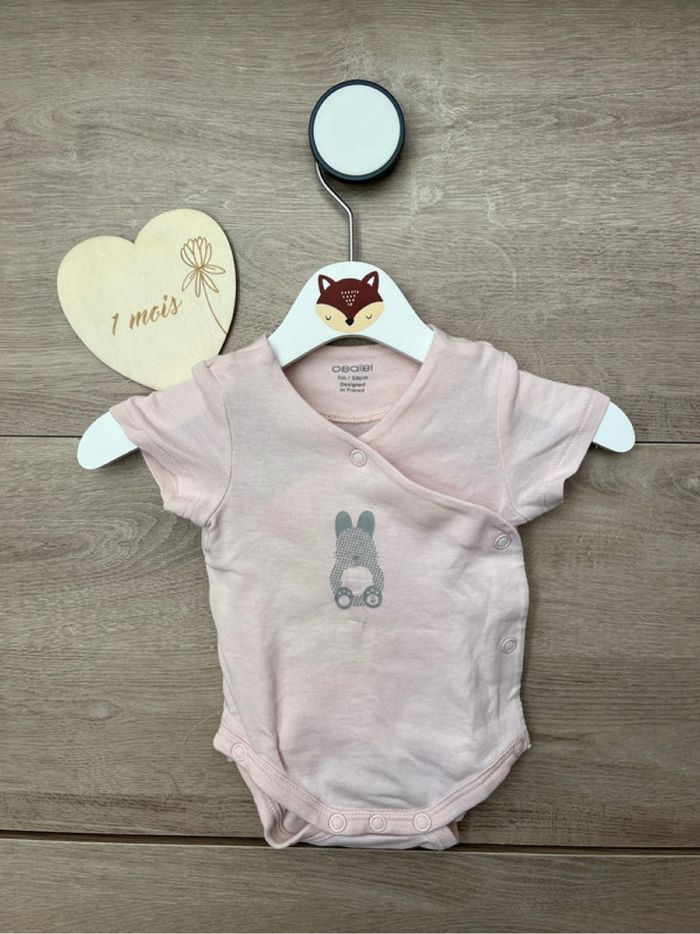 Lot 3 bodies bébé fille 1 mois – Obaibi – Neuf - photo numéro 2