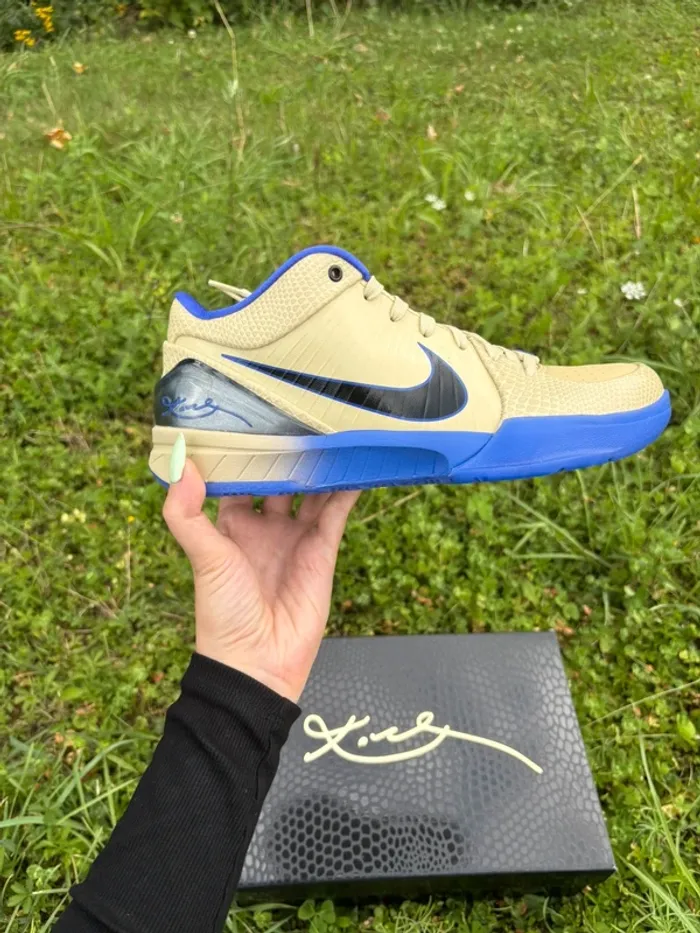 Nike Kobe 4 Proto FCB - FC Barcelona - Taille 42 - photo numéro 4