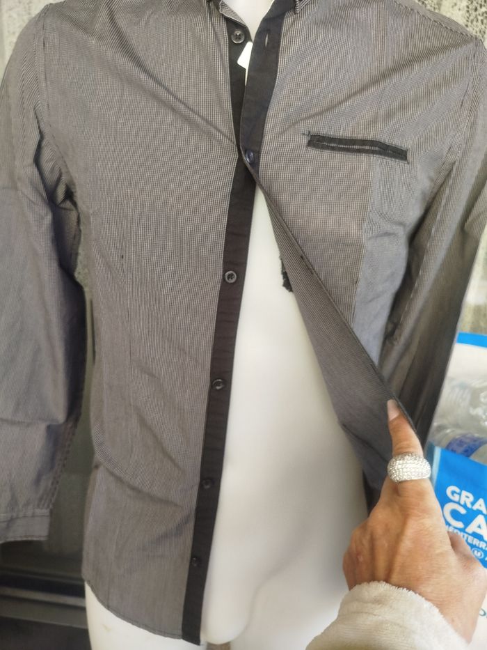 #kytieShomme. Chemise taille S - photo numéro 2