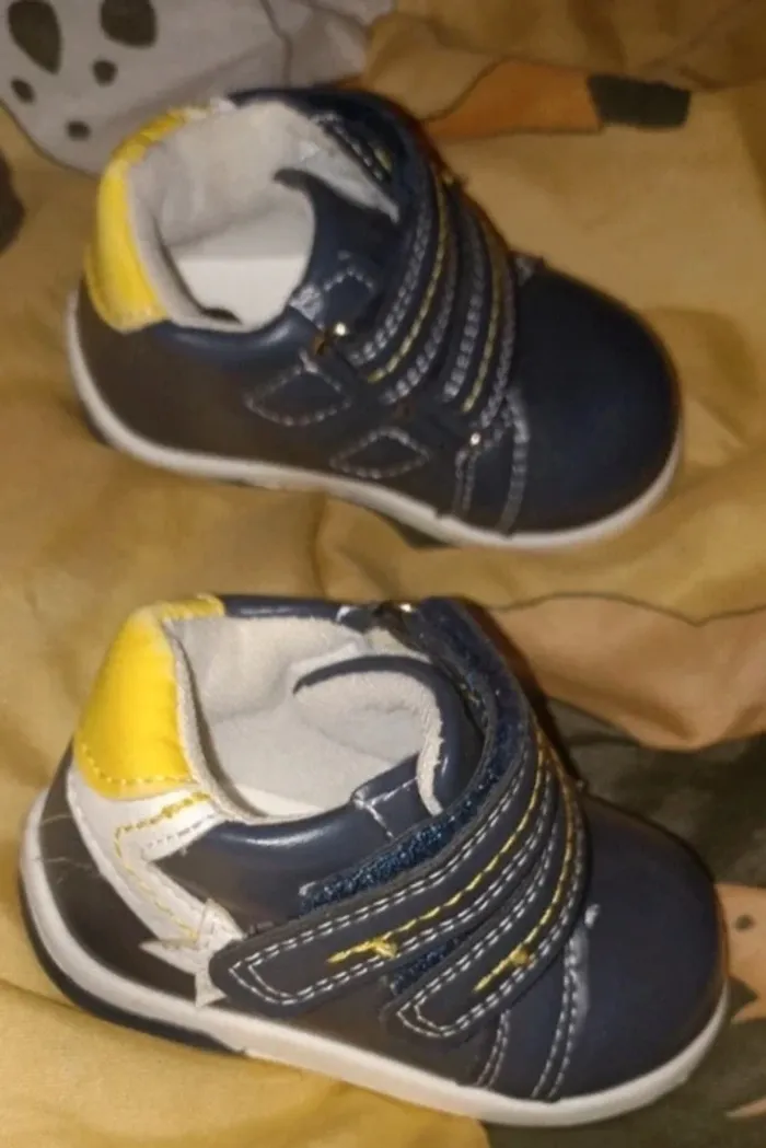 Chaussures 19