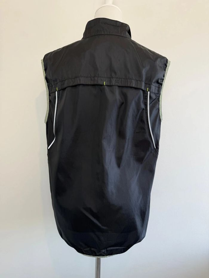 Veste de running imperméable sans manches Mizuno taille M - photo numéro 4