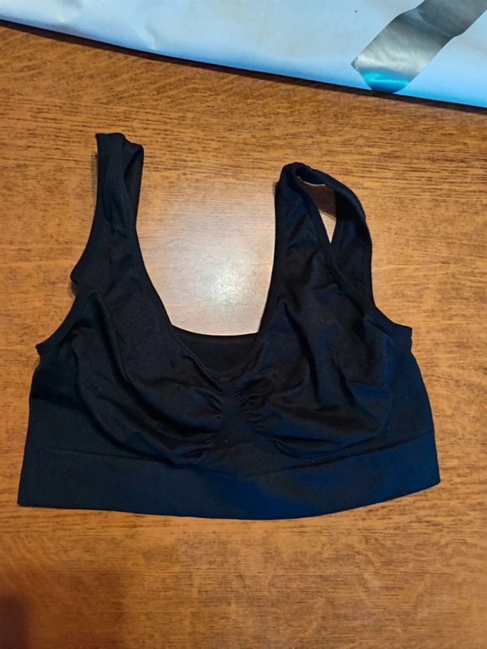 Brassière de sport - photo numéro 2