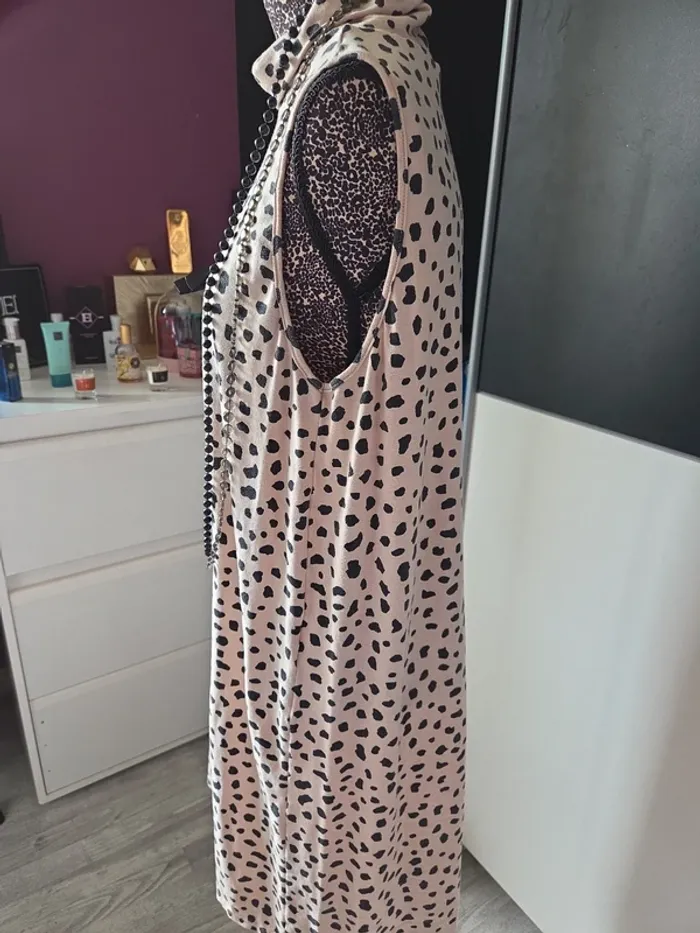 Robe débardeur de chez Logun en Taille L/40 - photo numéro 3
