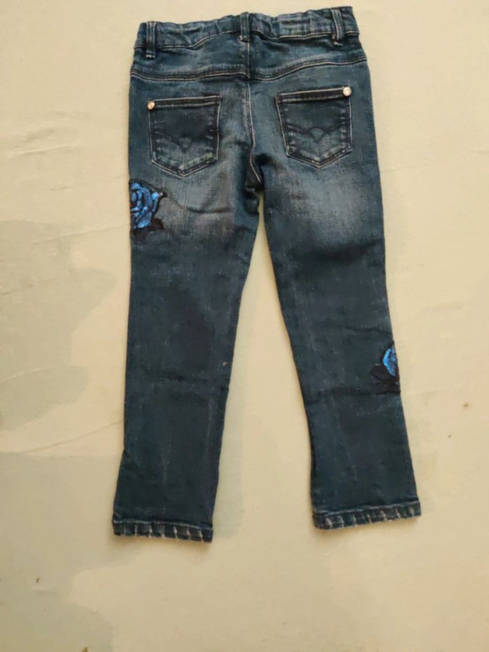 Jeans enfants 4 ans - photo numéro 5