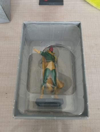 Figurine Marvel vision en plomb 