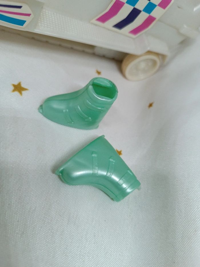 Motoneige snowmobile snow sport d'hiver winter raquette golf barbie Steffi perle poupée doll - photo numéro 4