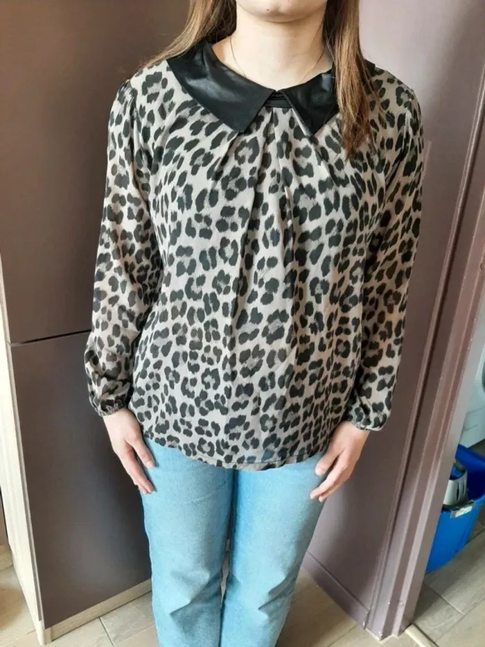 Blouse légère femme 36/38 col noir léopard comme neuve - photo numéro 8