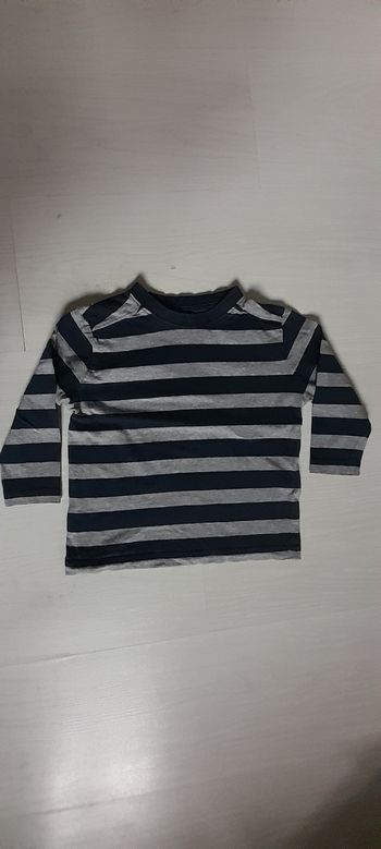 Tee-shirt manches longues T 3 ans