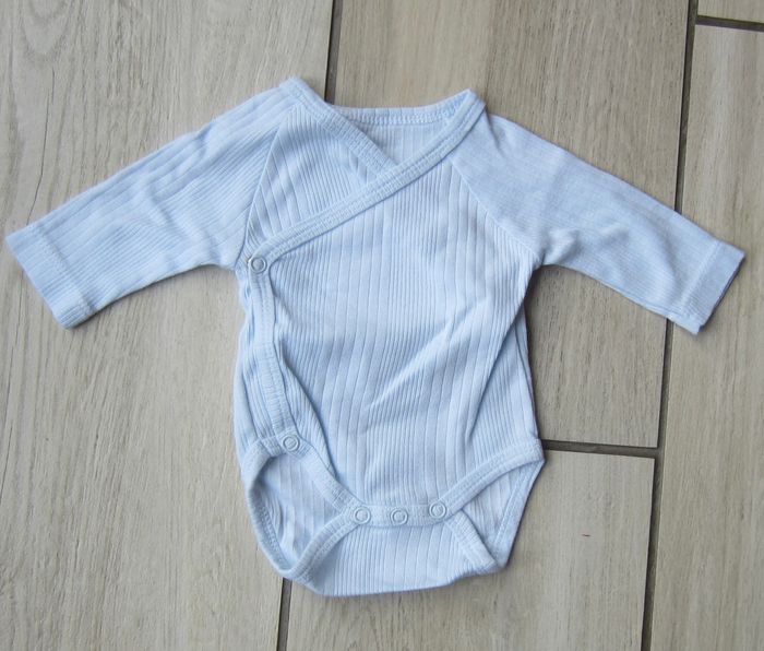 Bodie croisé 1 mois