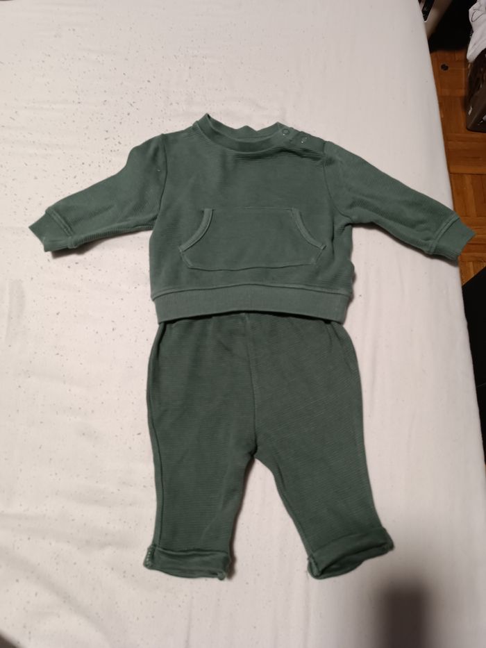 Ensemble garçon - photo numéro 2