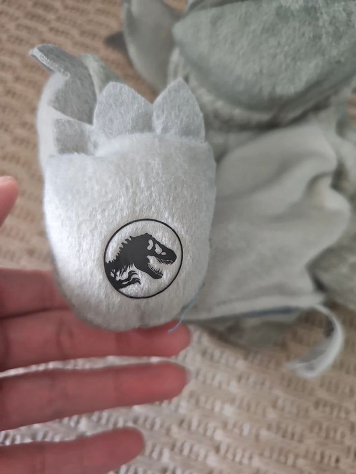 Marionnette peluche jurassic world - photo numéro 8