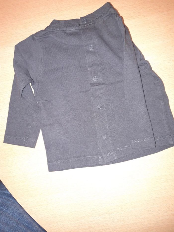 Tee-shirt manches longues 6 mois - photo numéro 5