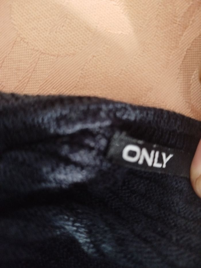 pull Only taille M - photo numéro 3