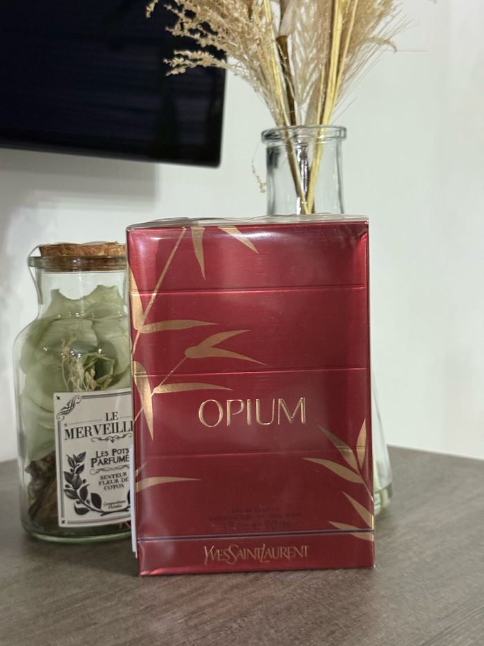 Opium eau de toilette 90ml de Yves saint Laurent - photo numéro 3