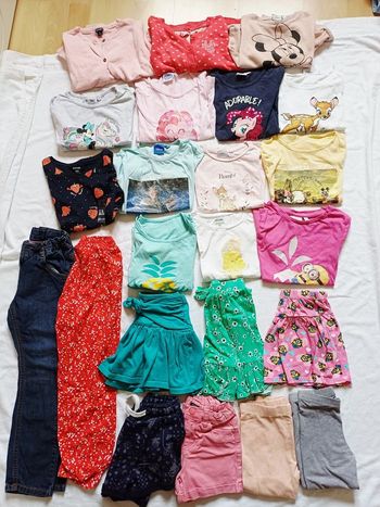 Lot de vetements fille 5 ans