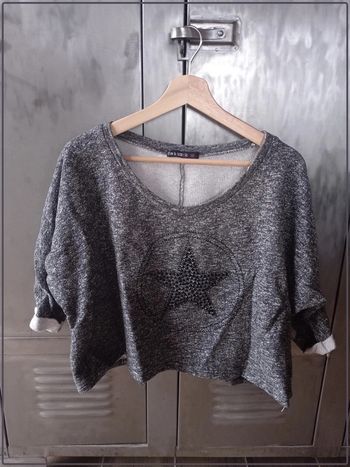 Sweat gris manches ¾ « one & unik » taille XS bon état