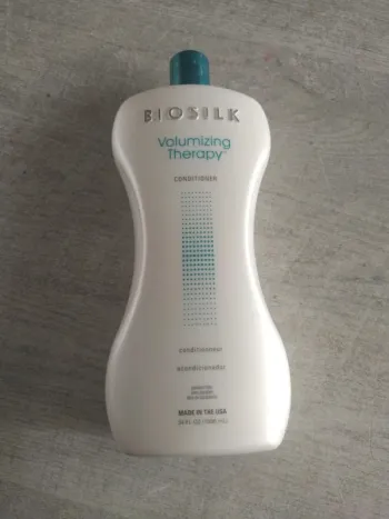 Biosilk volumizing therapy conditionner après shampoing