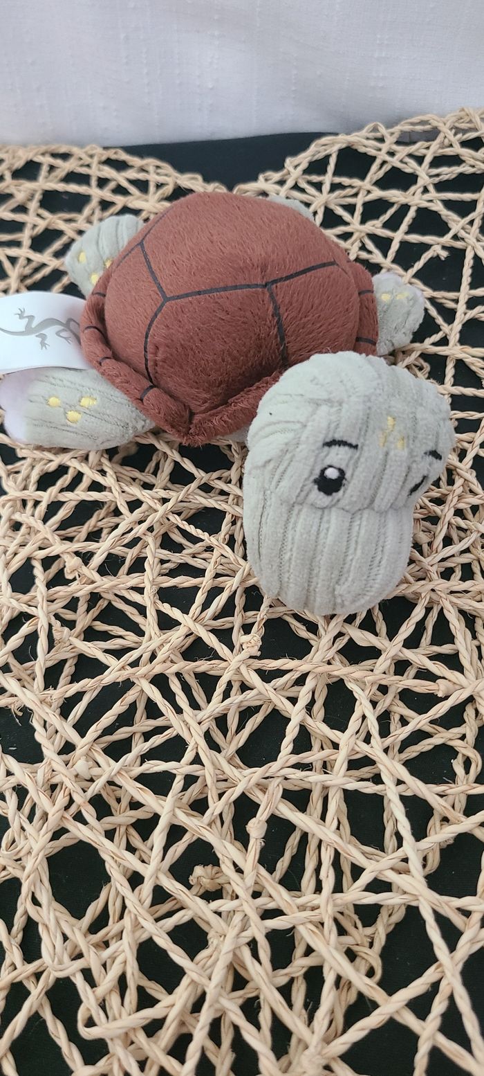 doudou tortue pou nou