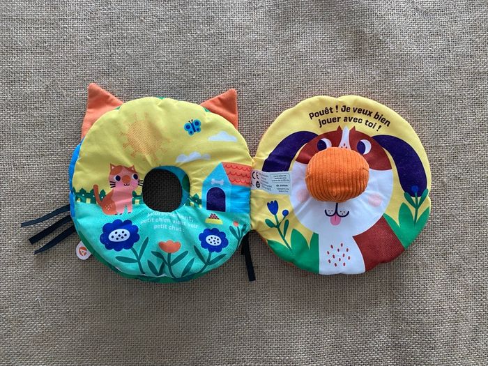 Livre en tissu petit chat veut jouer Auzou - photo numéro 4