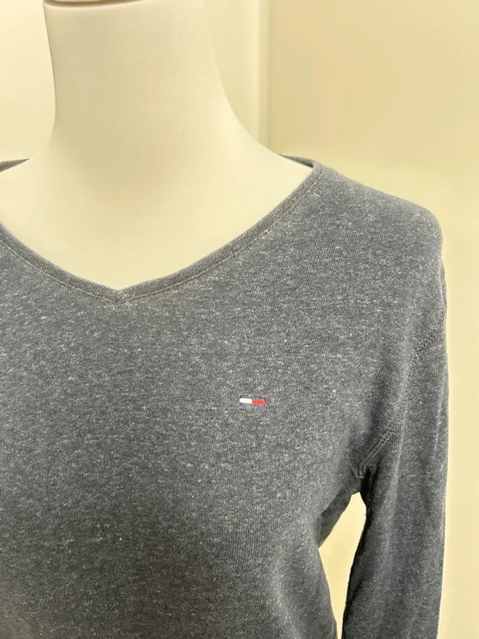 Pull Tommy Hilfiger bleu marine taille M - photo numéro 2