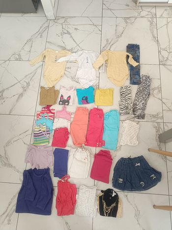Lot vêtements bébé 24 mois