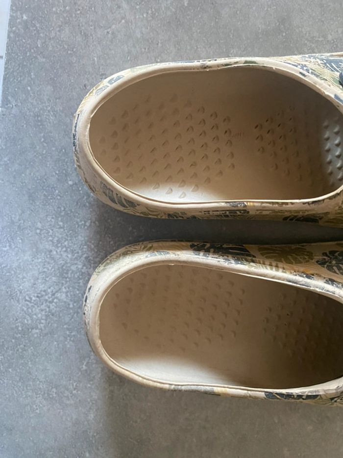 Crocs garçon taille 30 - photo numéro 3