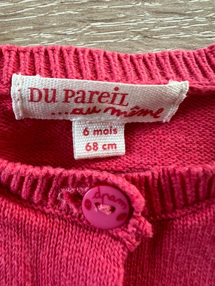 Joli gilet rose framboise DPAM 6 mois TBE - photo numéro 3