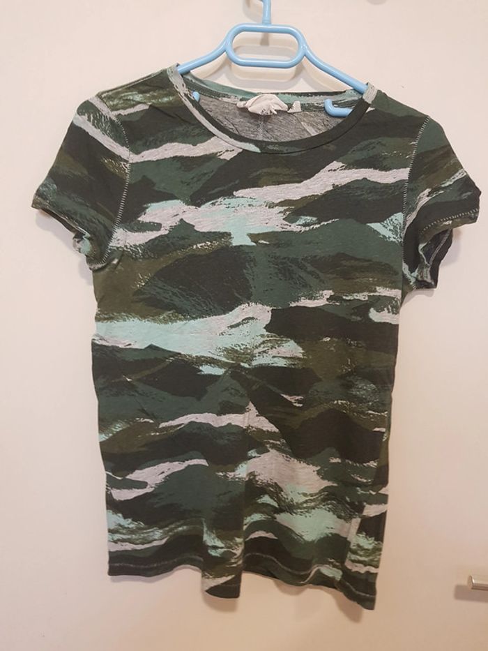 T-shirt camouflage vert forêt / kaki - photo numéro 2