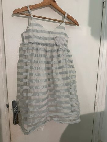 Robe cérémonie Naf Naf 8/10 ans