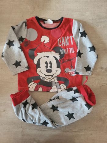 Pyjama disney 24 mois