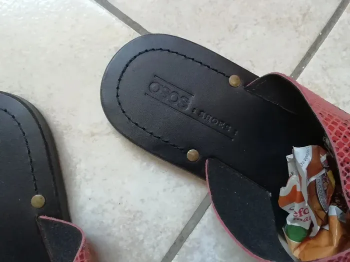 Claquettes - Mules Asos Taille 38,5 (petit 39). - photo numéro 4