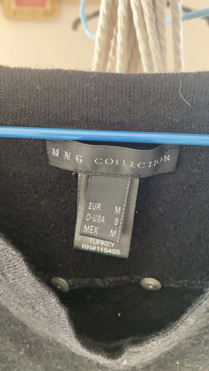 Pull noir court - photo numéro 2